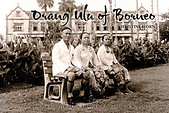 Orang Ulu of Borneo: Photographs from the Archives of the Borneo Museum - Horne
