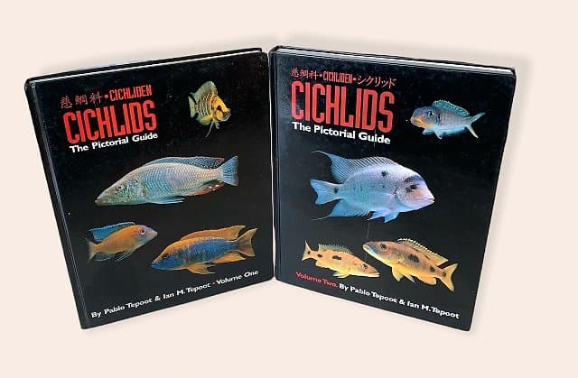 Cichlids: The Pictorial Guide (Two Volumes) - Pablo & Ian Tepoot